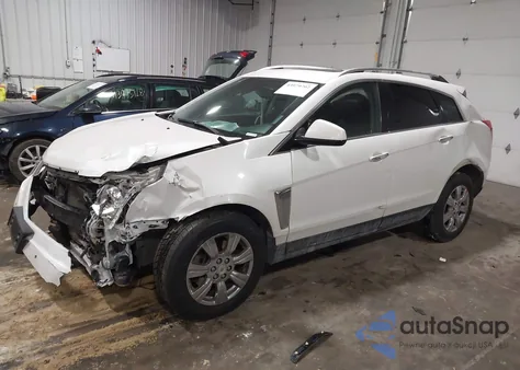 2015 Cadillac Srx Luxury Collection z USA, uszkodzony, nr VIN 3GYFNEE38FS625219